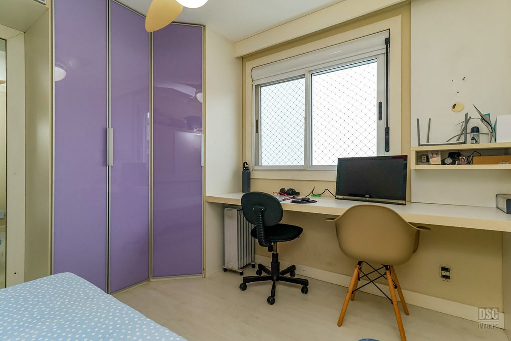 Casa para venda no bairro Jardim Itu em Porto Alegre