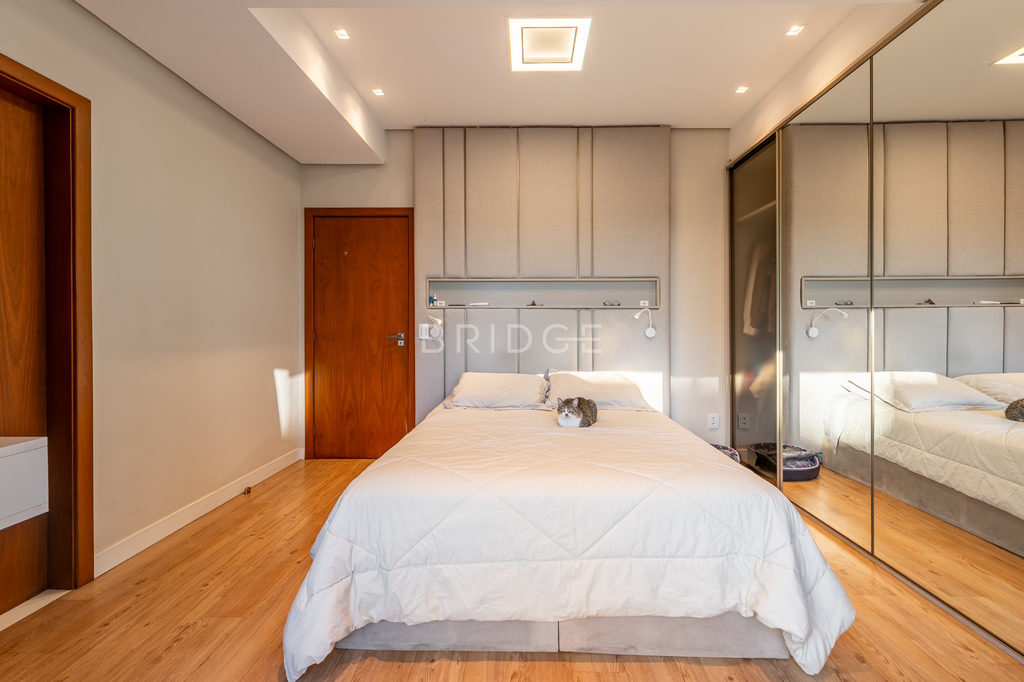 Cobertura Duplex para venda no bairro Mont Serrat em Porto Alegre