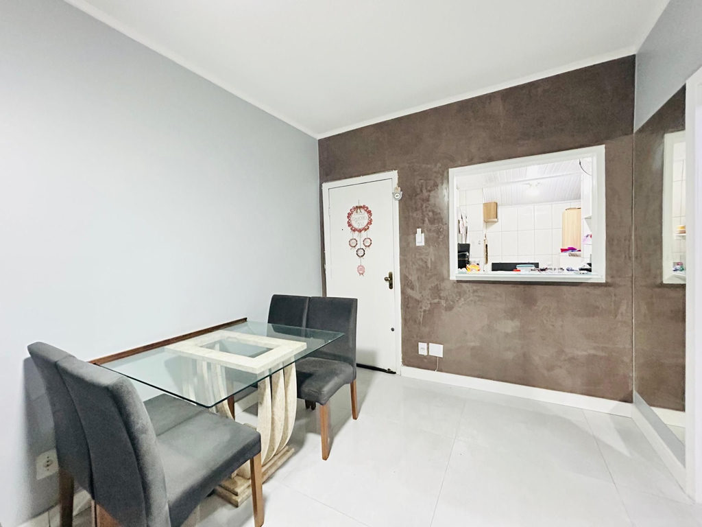 Apartamento para venda no bairro Medianeira em Porto Alegre