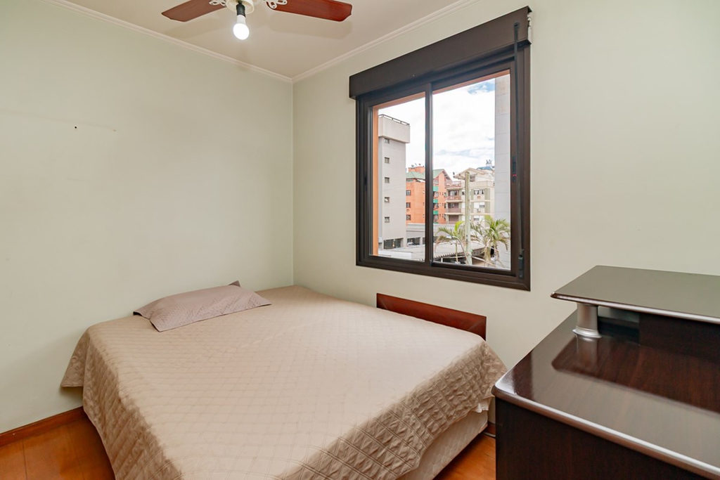 Apartamento para venda no bairro Jardim Lindóia em Porto Alegre