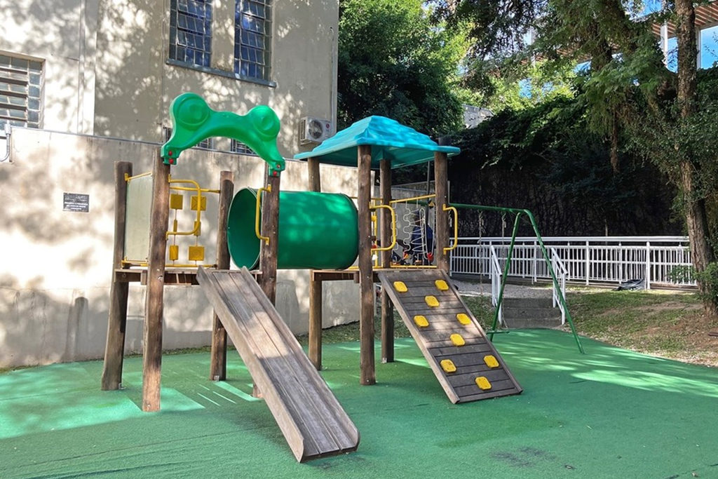 Apartamento para venda no bairro Teresópolis em Porto Alegre