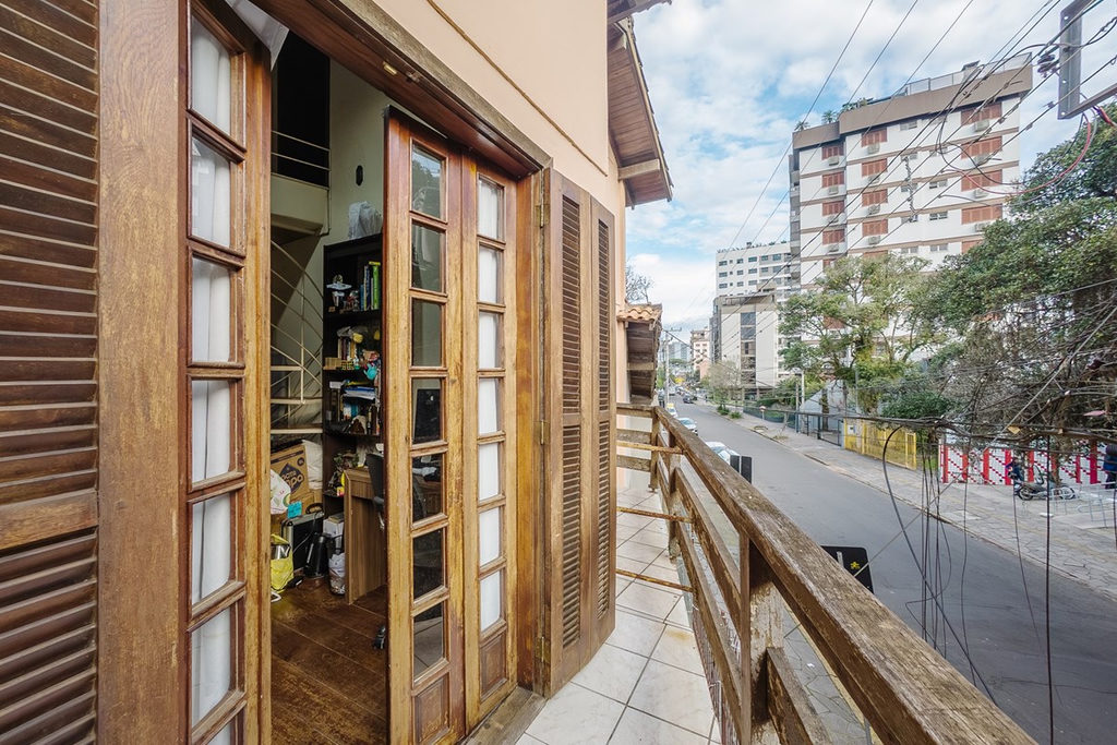 Casa para venda no bairro Centro em Canoas