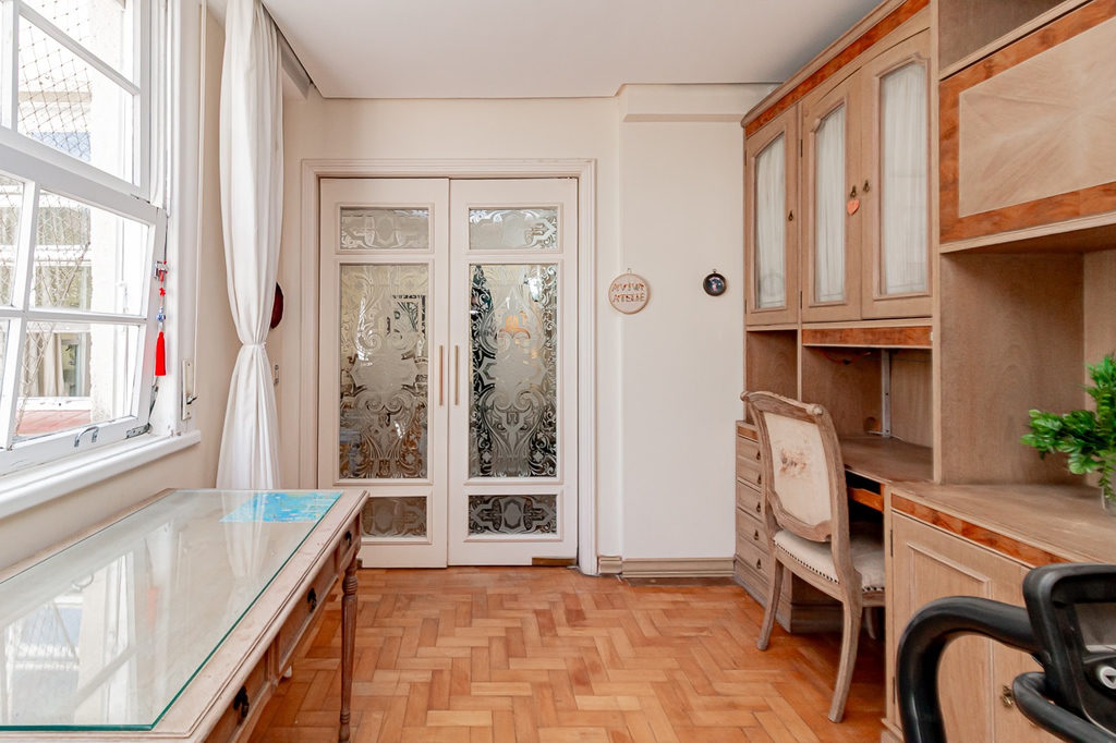 Apartamento para venda no bairro Mont Serrat em Porto Alegre