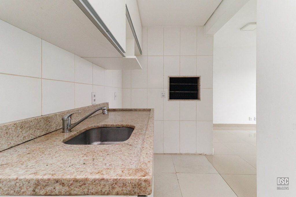 Apartamento para venda no bairro Vila Nova em Porto Alegre