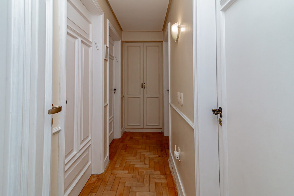 Apartamento para venda no bairro Mont Serrat em Porto Alegre