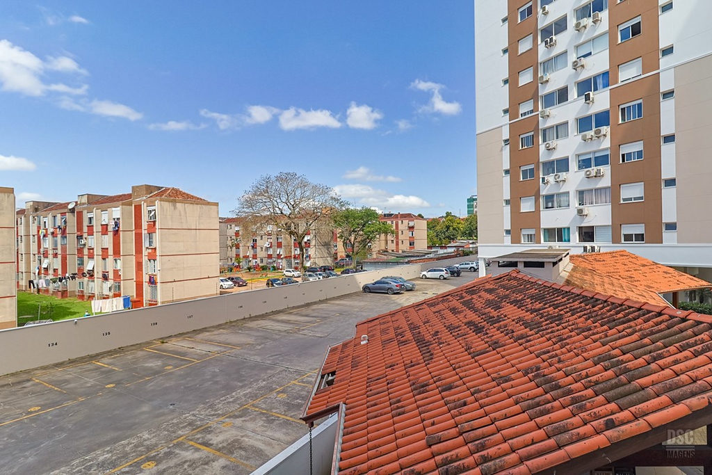 Apartamento para venda no bairro Vila Ipiranga em Porto Alegre