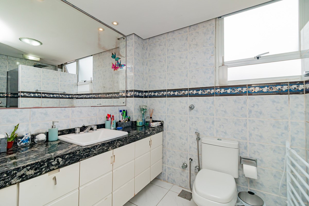 Apartamento para venda no bairro Menino Deus em Porto Alegre