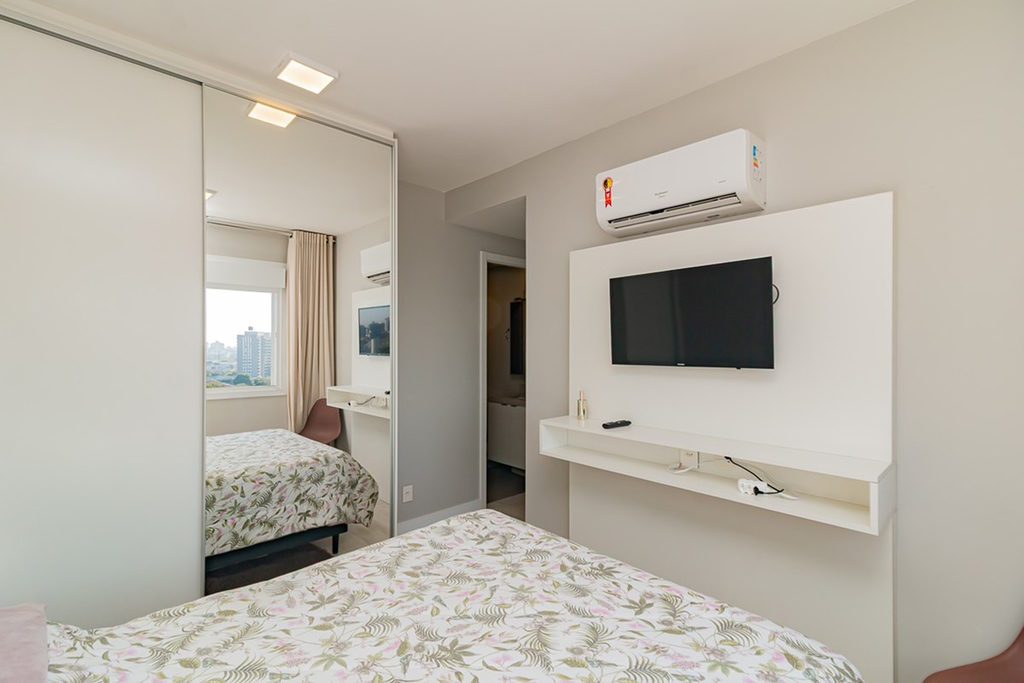 Apartamento para venda no bairro São Sebastião em Porto Alegre