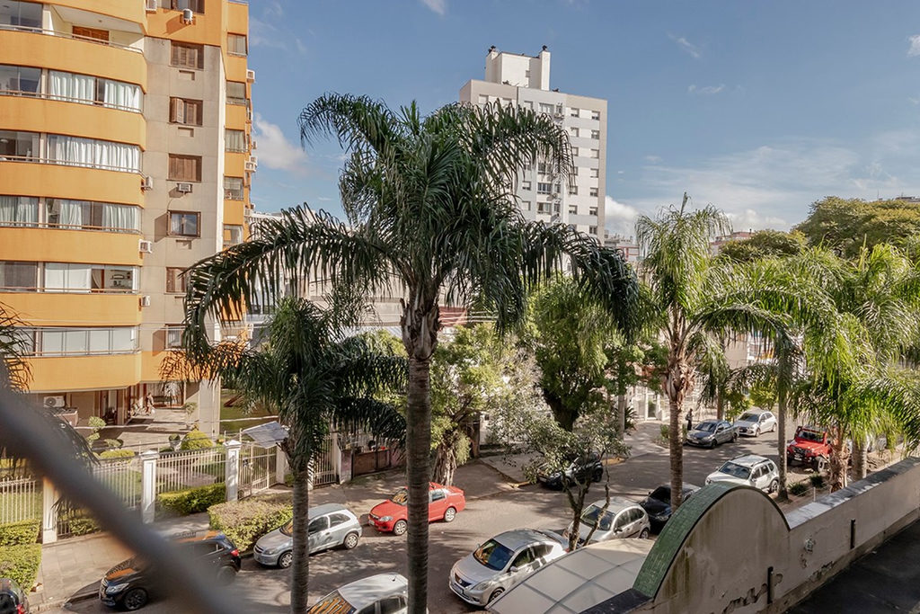 Apartamento para venda no bairro Santa Cecília em Porto Alegre