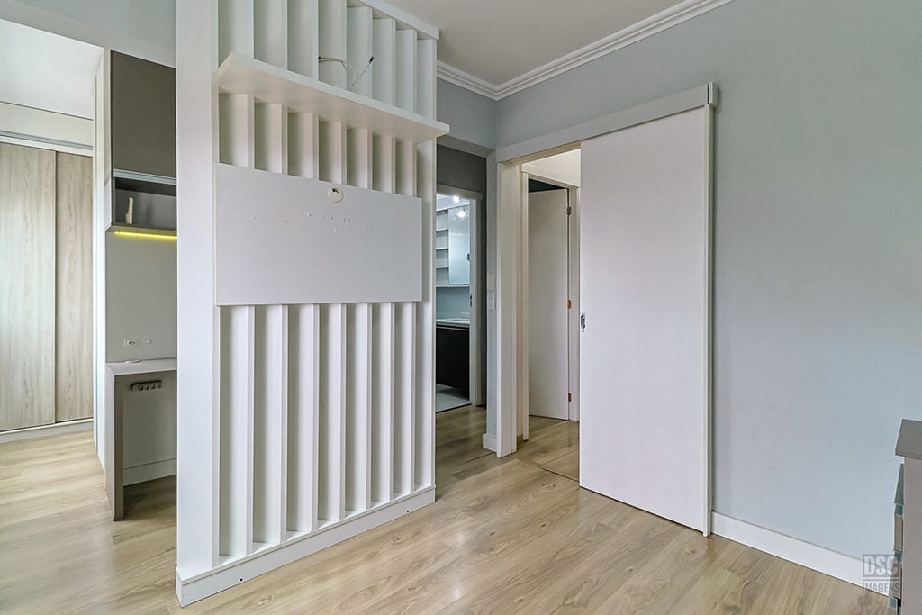 Apartamento para venda no bairro Vila Ipiranga em Porto Alegre