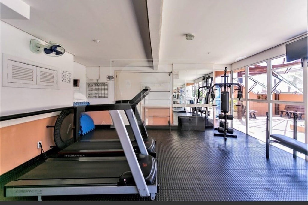 Apartamento para venda no bairro Vila Ipiranga em Porto Alegre