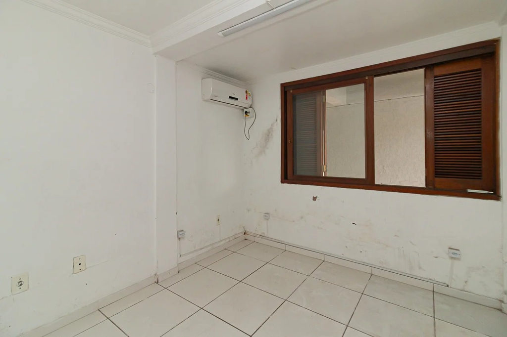 Casa para venda no bairro Higienópolis em Porto Alegre
