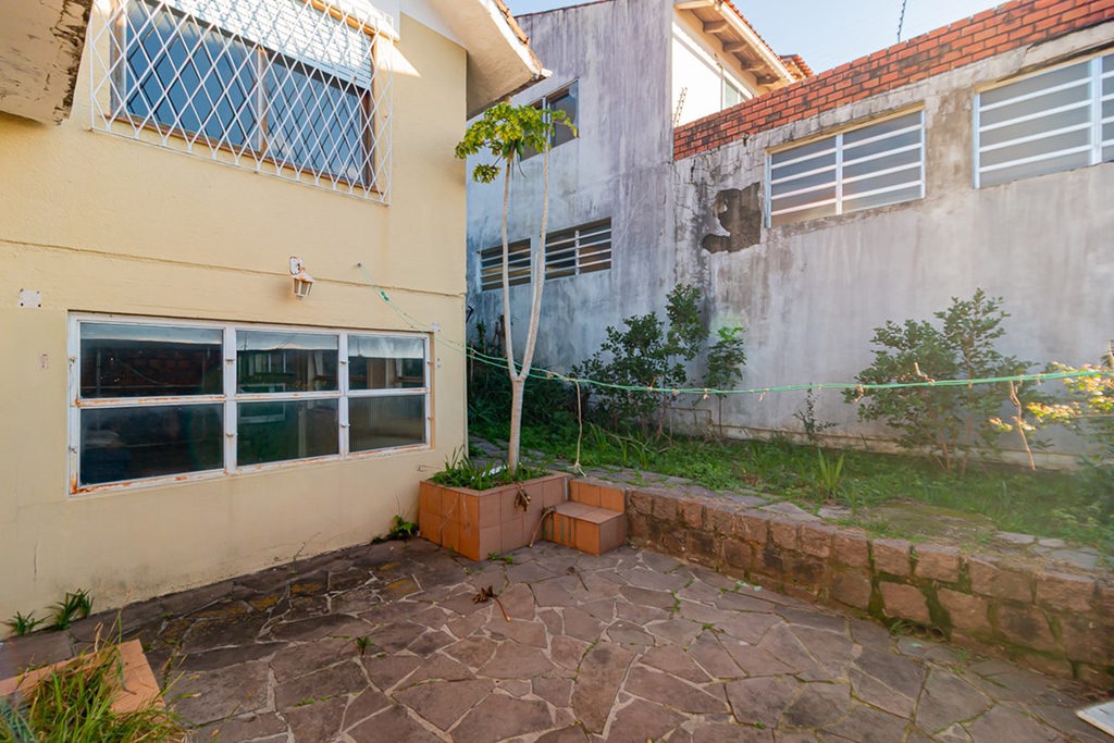 Casa em Condomínio para venda no bairro Santa Tereza em Porto Alegre