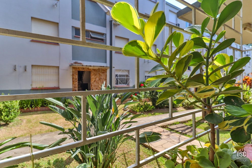 Apartamento para venda no bairro Jardim Itu Sabará em Porto Alegre