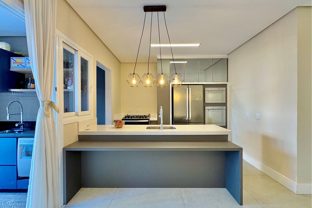Casa para venda no bairro Estância Velha em Canoas