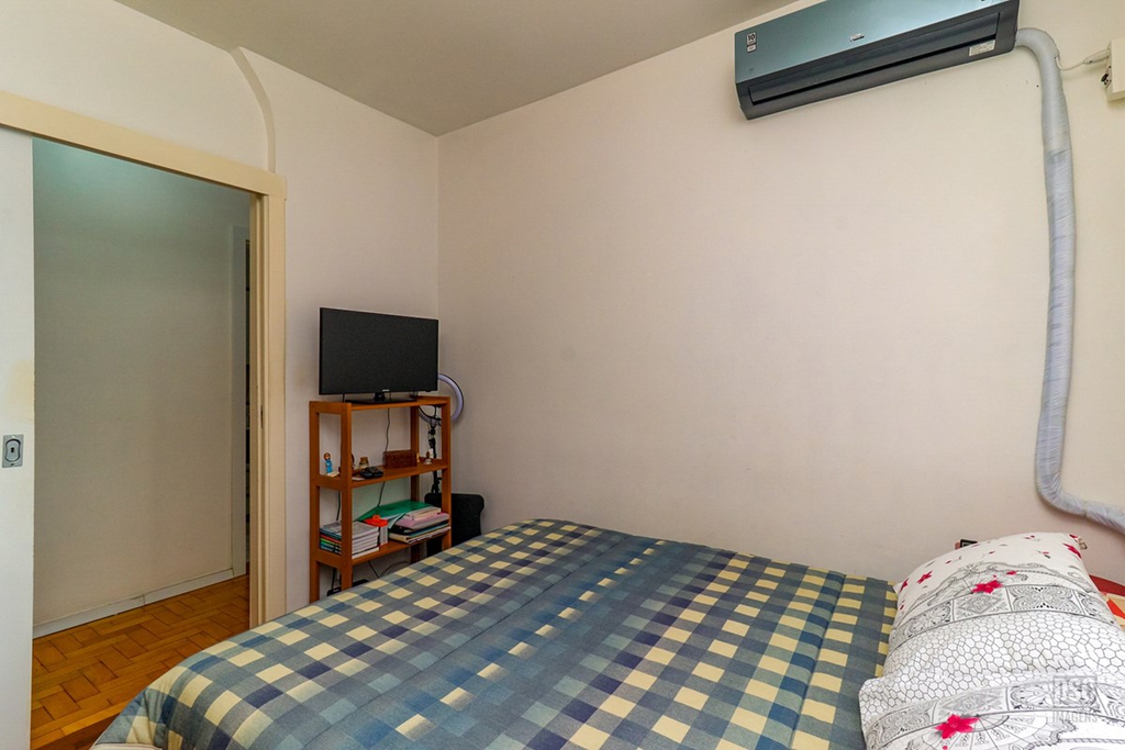 Apartamento para venda no bairro Partenon em Porto Alegre