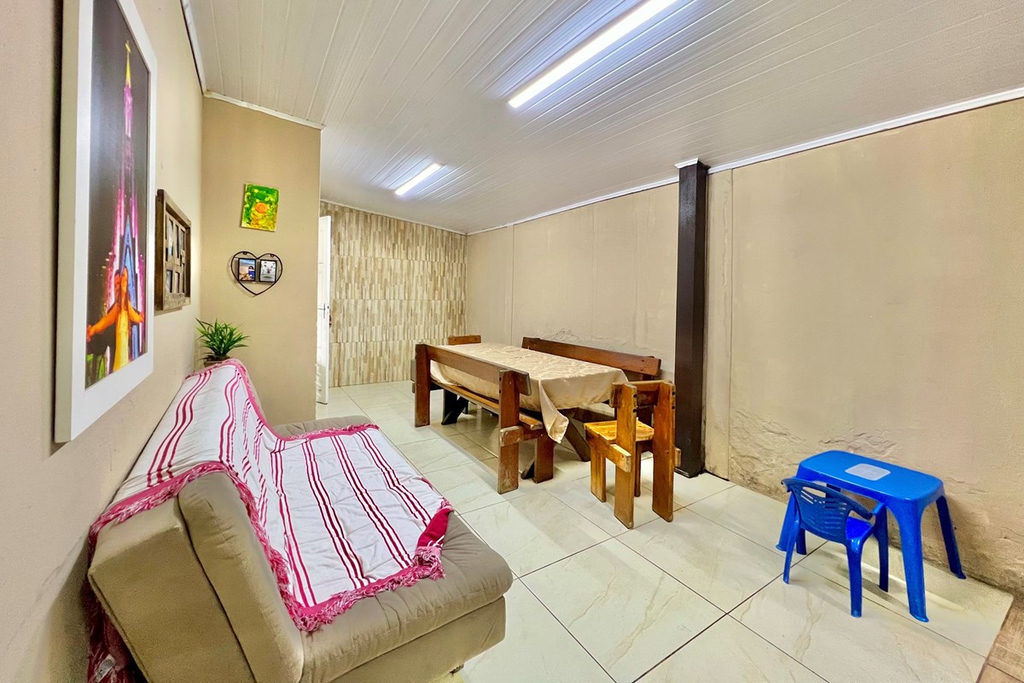 Casa para venda no bairro Estância Velha em Canoas