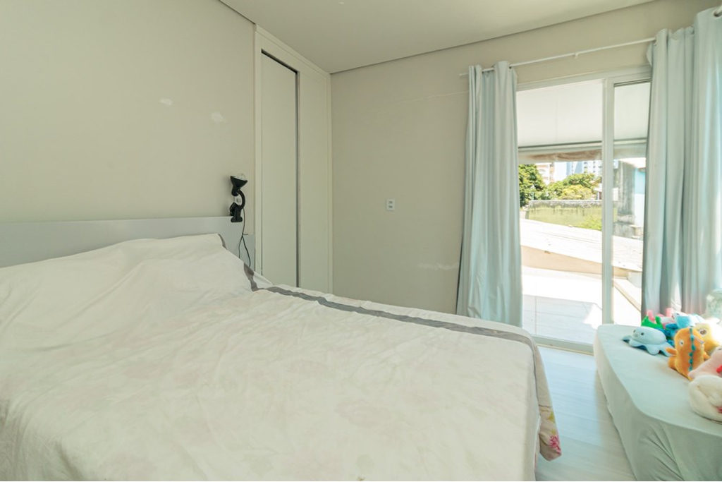 Casa para venda no bairro Menino Deus em Porto Alegre
