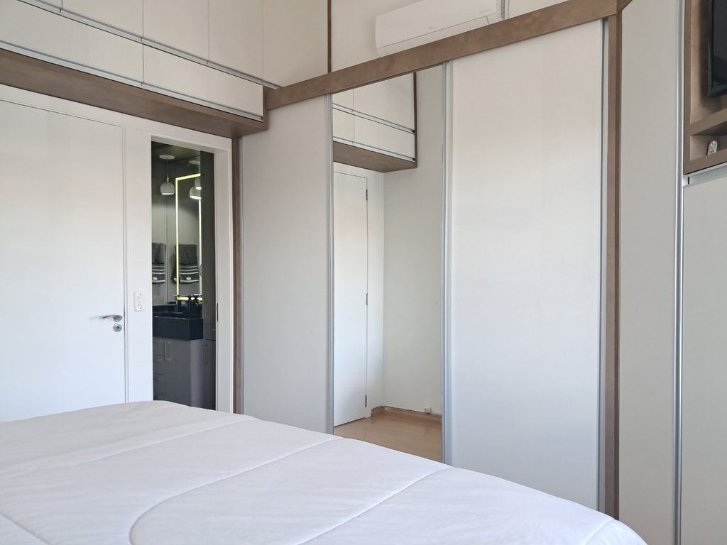 Casa em Condomínio para venda no bairro Humaitá em Porto Alegre