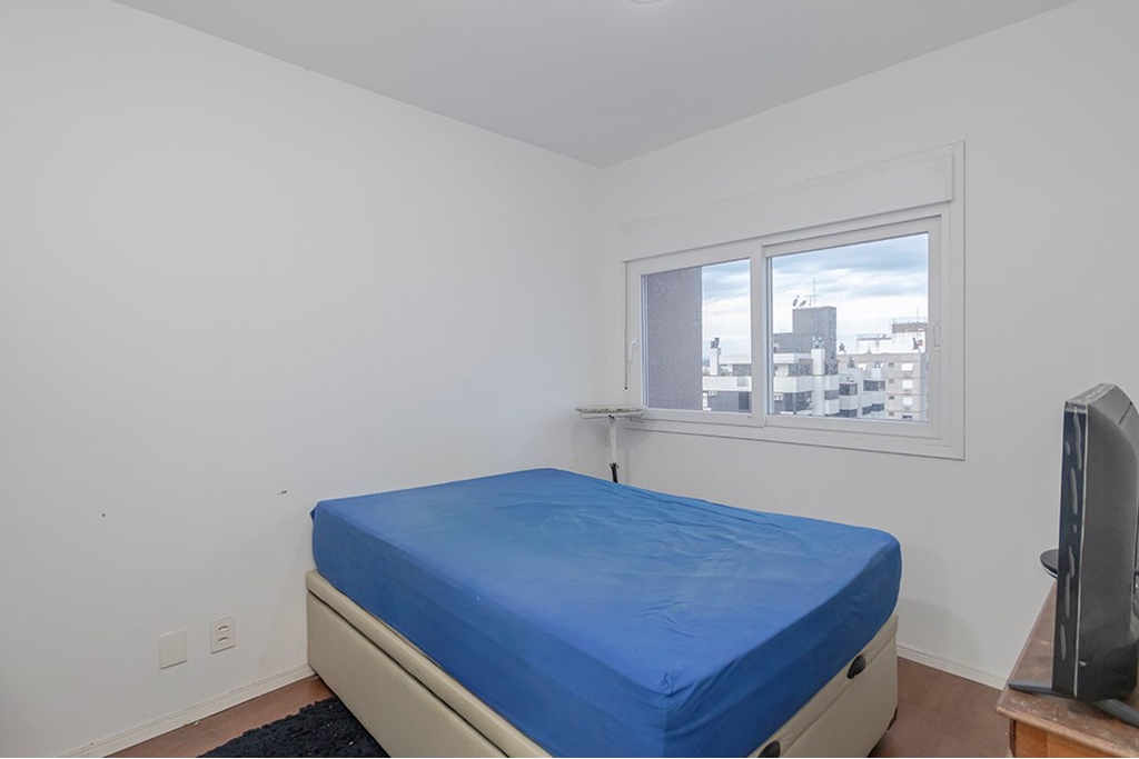 Apartamento para venda no bairro Jardim Lindóia em Porto Alegre