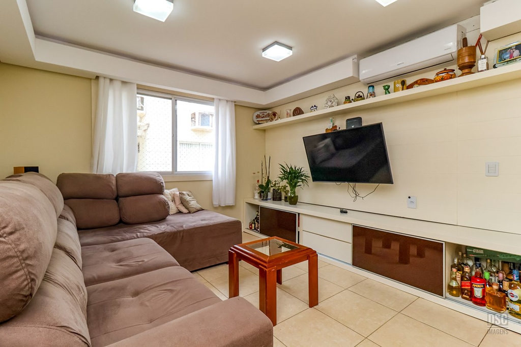 Casa para venda no bairro Jardim Itu em Porto Alegre
