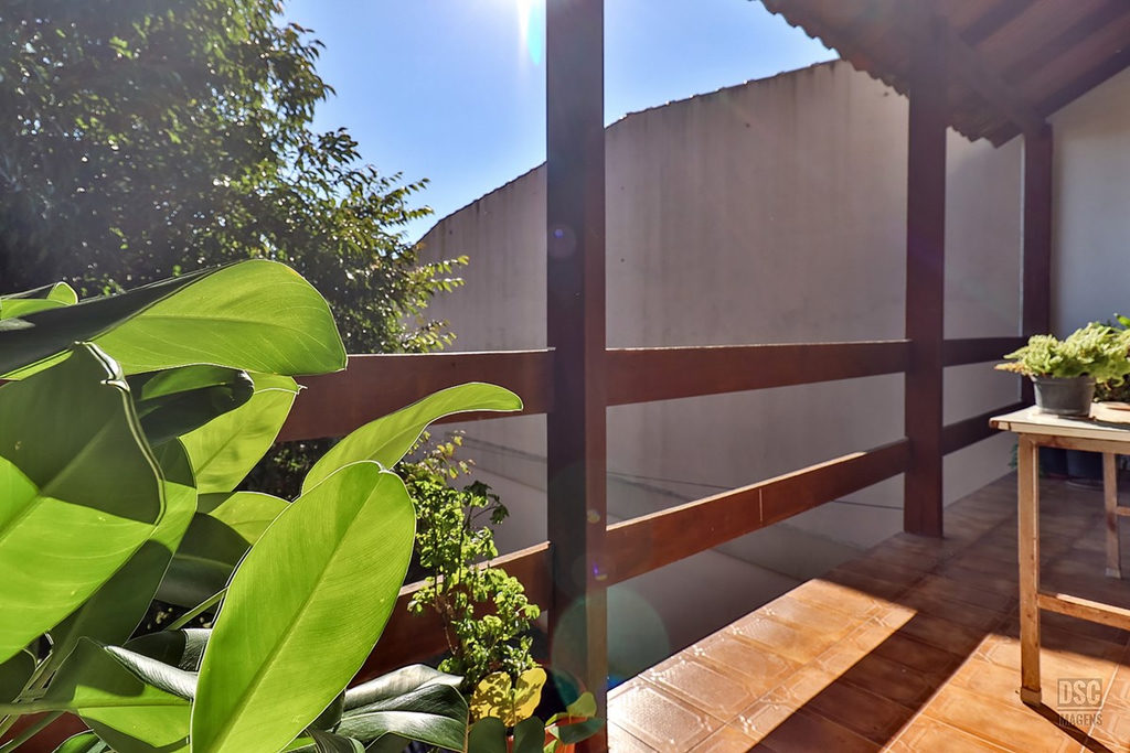 Casa para venda no bairro Santo Antônio em Porto Alegre