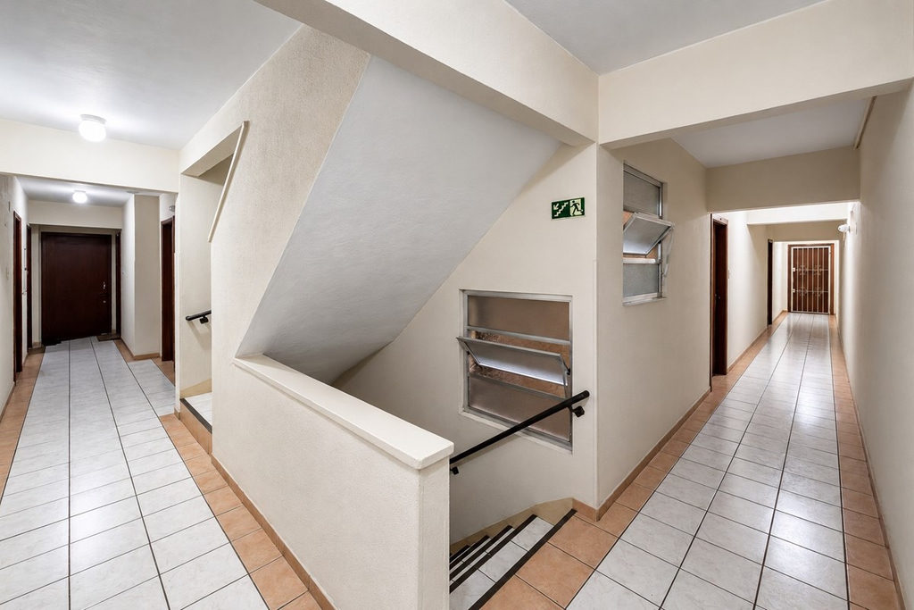 Apartamento para venda no bairro Centro Histórico em Porto Alegre
