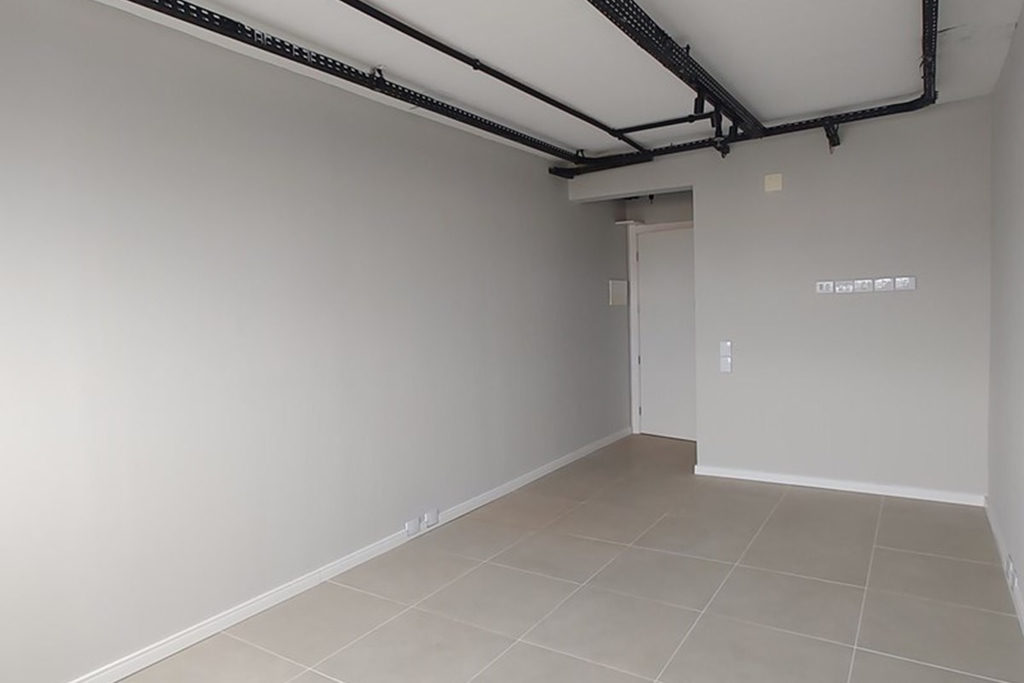 Sala para venda no bairro São Sebastião em Porto Alegre