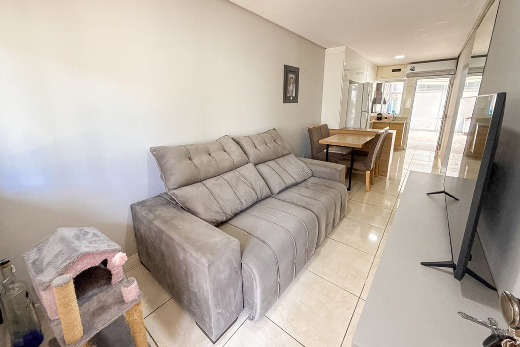 Casa para venda no bairro Igara em Canoas