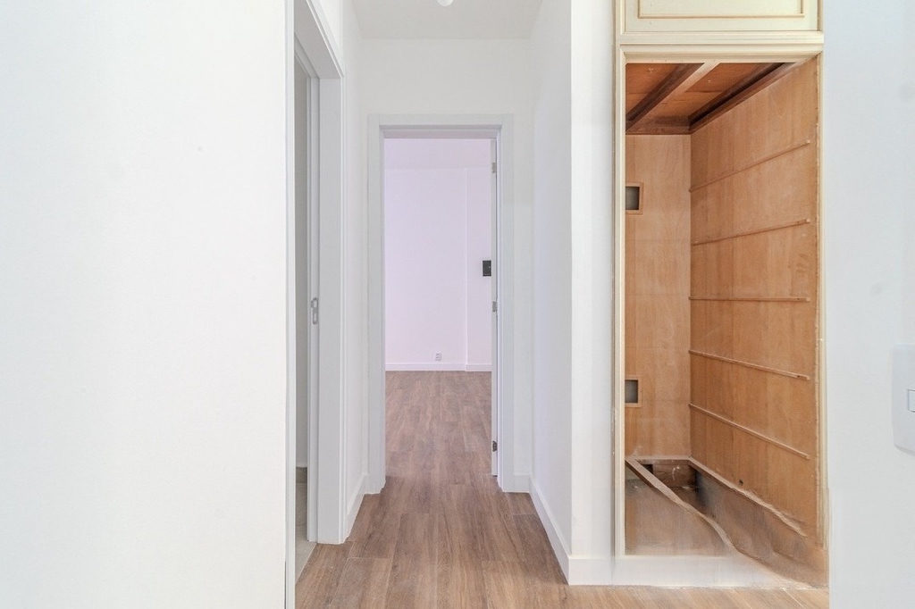 Apartamento para venda no bairro Centro Histórico em Porto Alegre