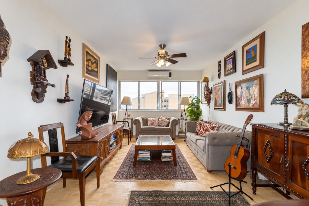 Apartamento para venda no bairro Rio Branco em Porto Alegre