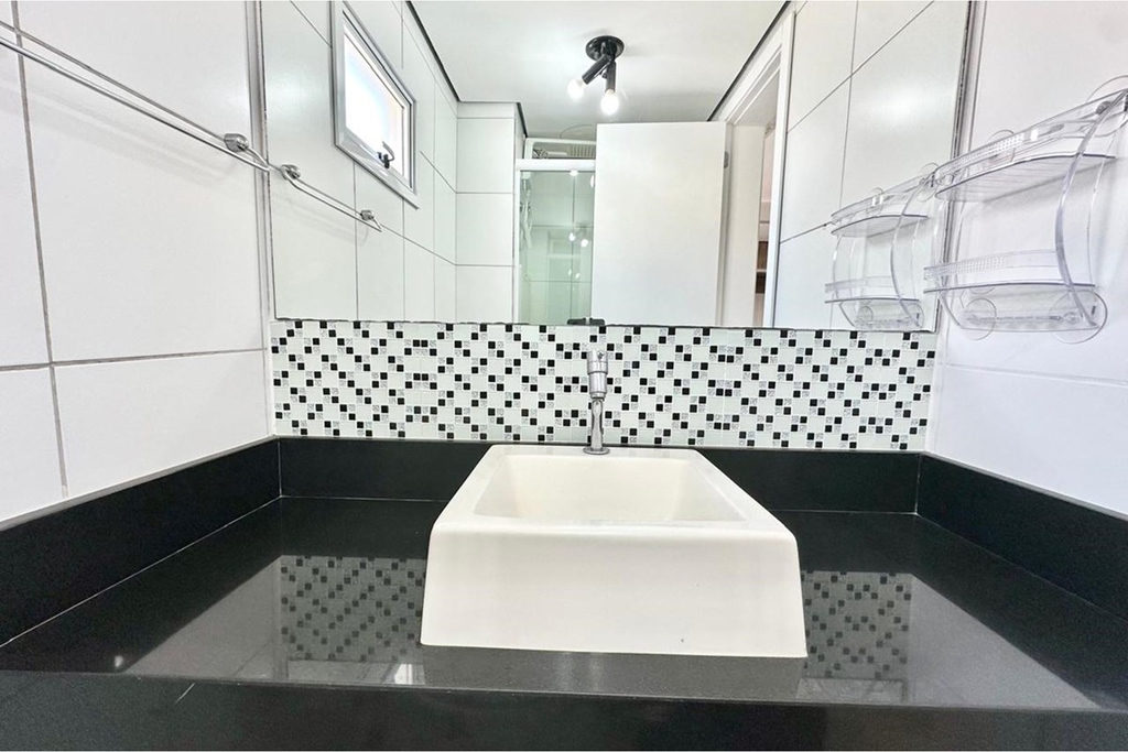 Apartamento para venda no bairro Fátima em Canoas