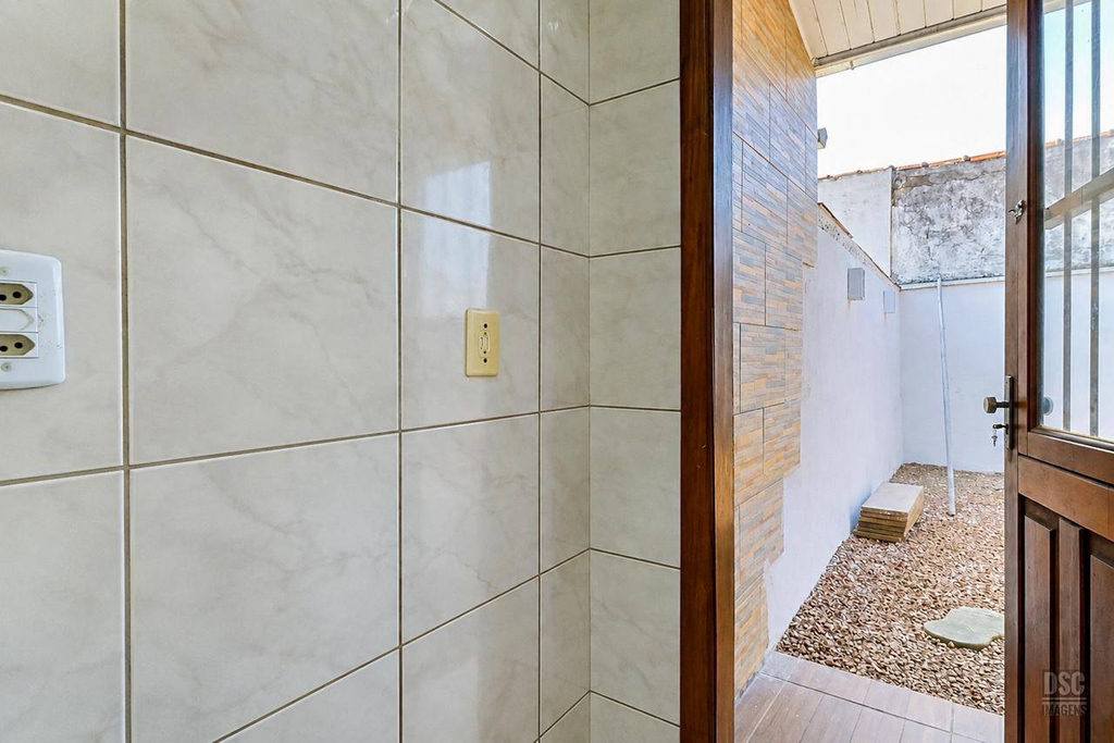 Casa para venda no bairro Hípica em Porto Alegre