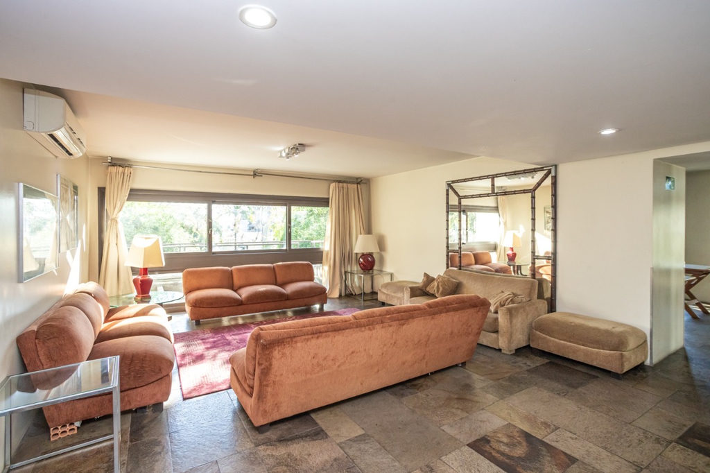 Apartamento para venda no bairro Mont Serrat em Porto Alegre