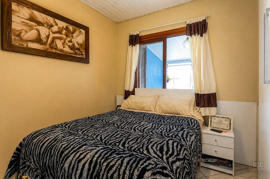 Casa para venda no bairro Hípica em Porto Alegre