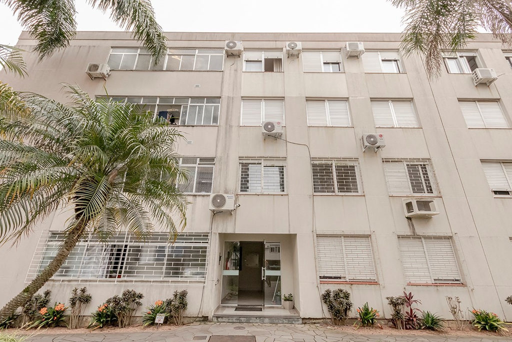 Apartamento para venda no bairro Vila Ipiranga em Porto Alegre