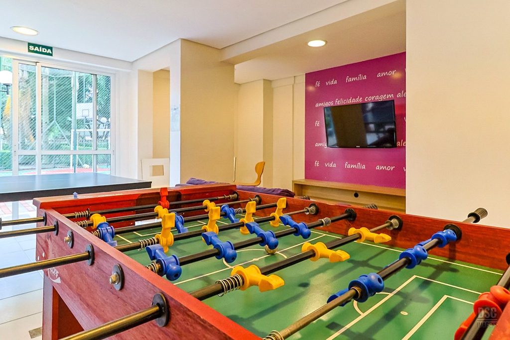 Apartamento para venda no bairro Vila Ipiranga em Porto Alegre