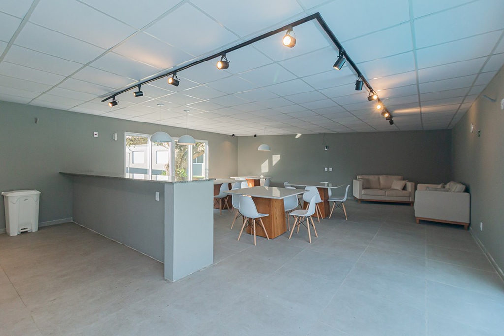 Apartamento para venda no bairro Guarujá em Porto Alegre