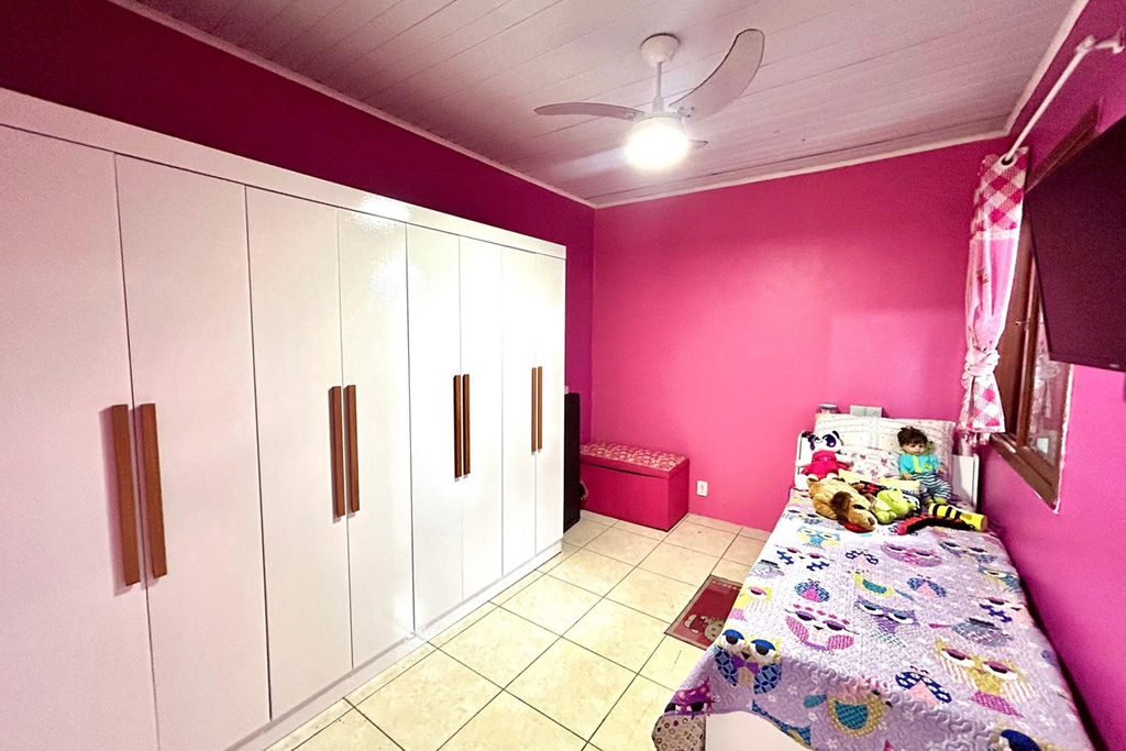 Casa para venda no bairro Jardim Betânia em Cachoeirinha