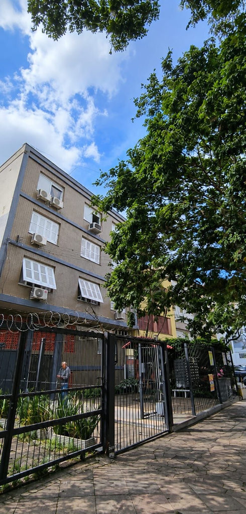Apartamento para venda no bairro São João em Porto Alegre