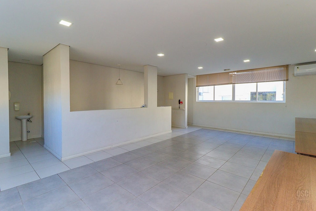 Apartamento para venda no bairro Santo Antônio em Porto Alegre