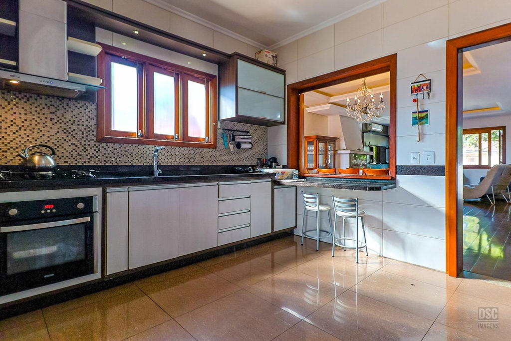 Casa para venda no bairro Jardim Planalto em Porto Alegre