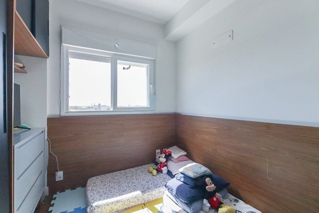 Apartamento para venda no bairro Navegantes em Porto Alegre