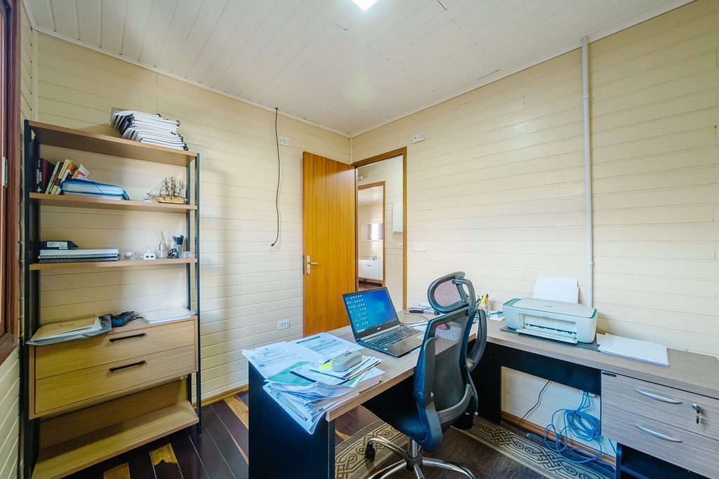 Casa para venda no bairro Centro em Canoas