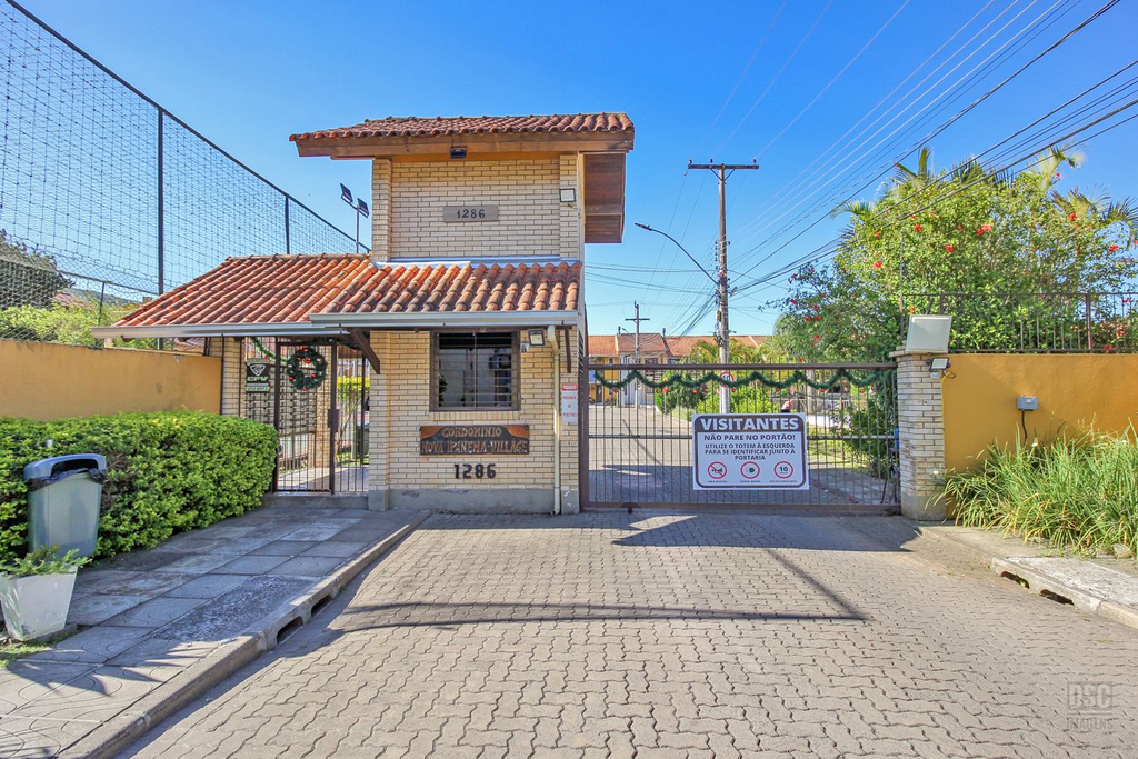 Casa para venda no bairro Hípica em Porto Alegre