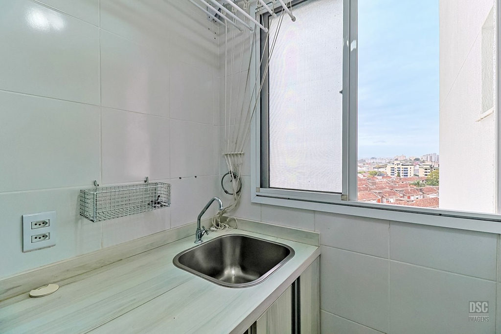 Apartamento para venda no bairro Vila Ipiranga em Porto Alegre