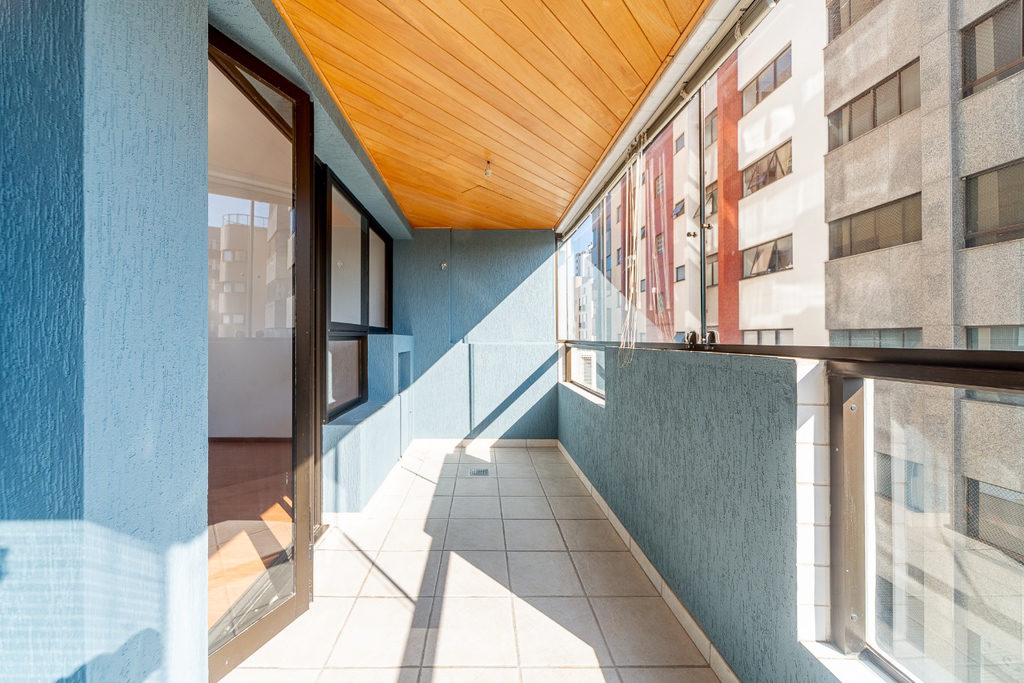 Apartamento para venda no bairro Petrópolis em Porto Alegre