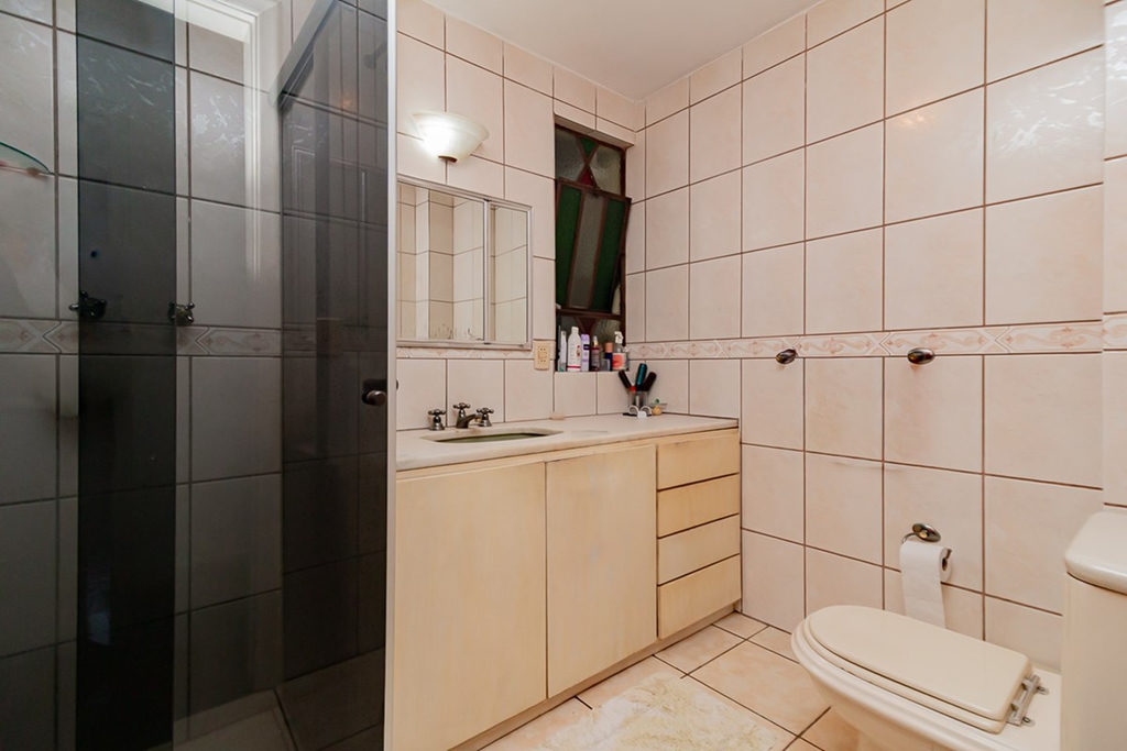 Apartamento para venda no bairro Três Figueiras em Porto Alegre