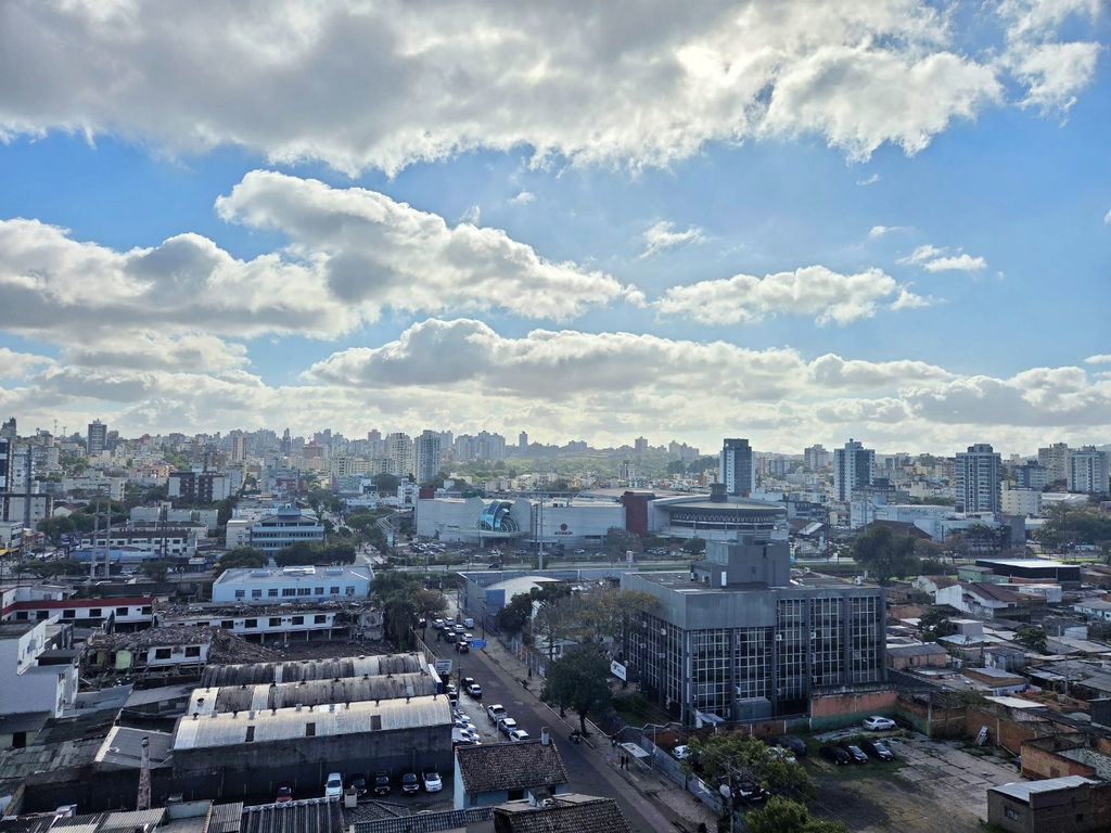 Apartamento para venda no bairro Partenon em Porto Alegre