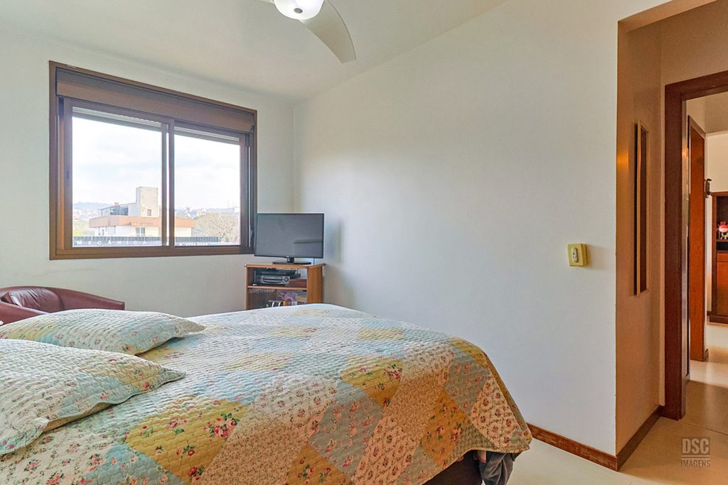 Apartamento para venda no bairro Partenon em Porto Alegre